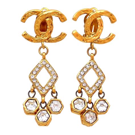 boucles d'oreilles chanel vintage|antique chanel earrings.